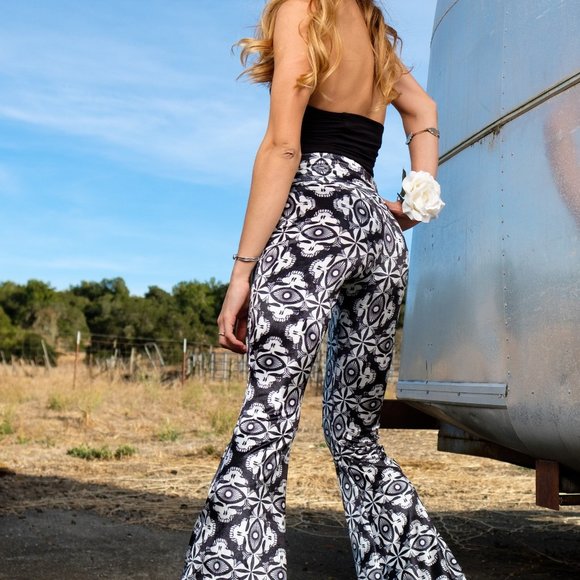 Grateful Dead Bell Bottoms - Stealie Print - Picture 8 of 11